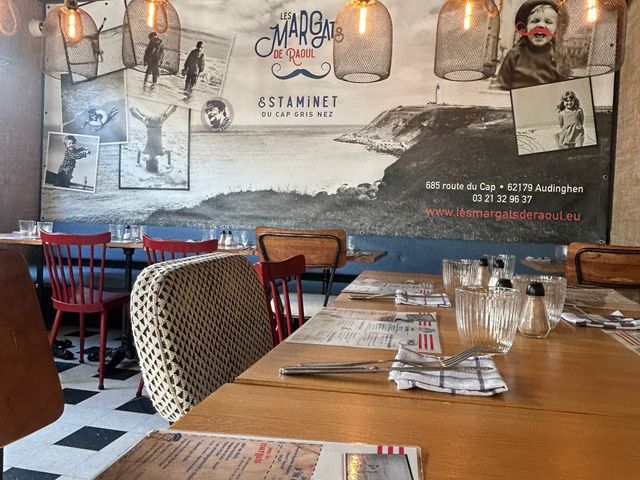 LES MARGATS DE RAOUL Grande salle